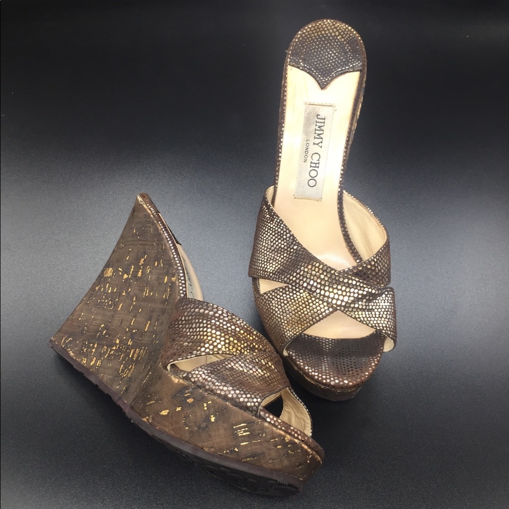 ✨HOST PICK🍸✨ Rare Jimmy Choo Wedges